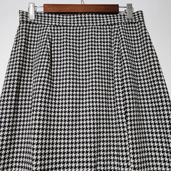 Vintage recycled wool houndstooth black and white checkered long skirt - Picture 5 of 8